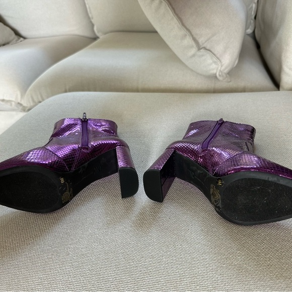 Like New INC Metallic Purple Snakeskin Ankle Boots - Picture 4 of 5